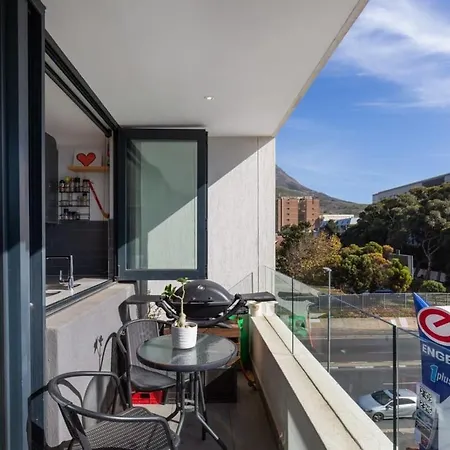 Trendy Bachelor Pad Free Parking Rooftop Pool Cape Town Exterior photo